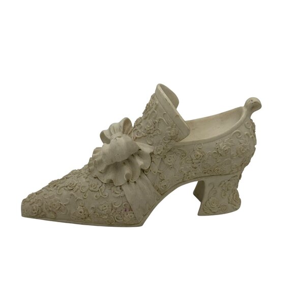 Decorative Porcelain Victorian Style Shoe Pen Holder for Wedding Guest Book - Picture 2 of 6